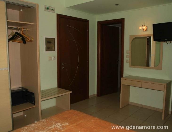VILA J&J, Pefkohori