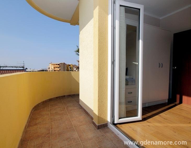 Apartman 4