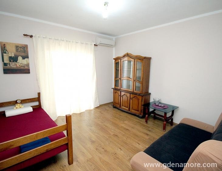 Apartman 6
