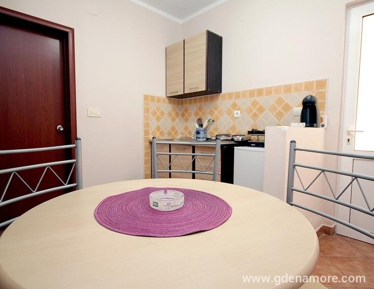 Apartman 6
