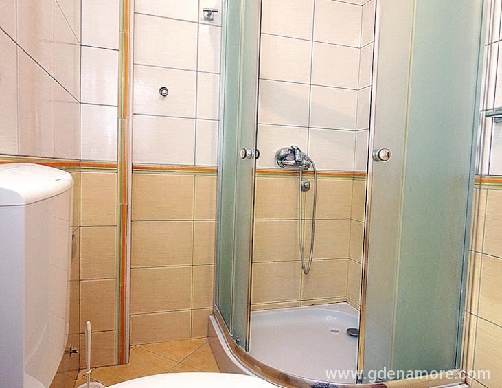 Apartman 6