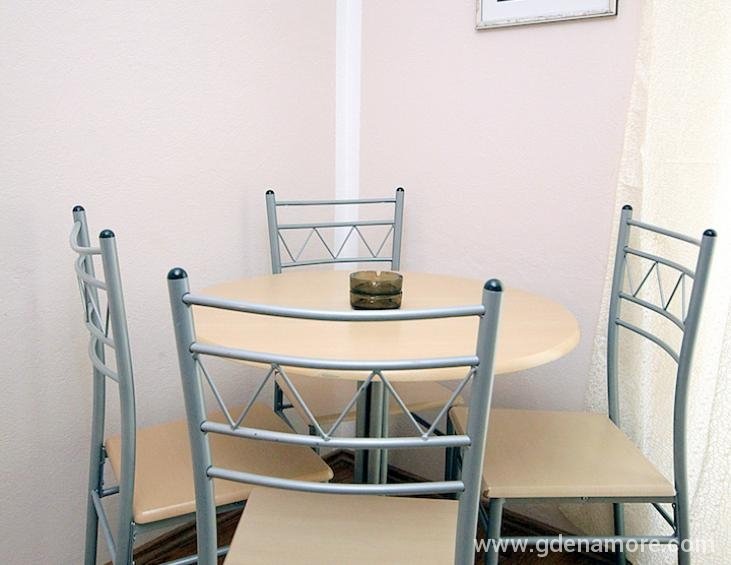 Apartman 7