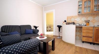 Apartmani Asovic, Privatunterkunft im Ort Bar, Montenegro