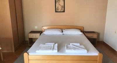Privatni smjestaj Vidakovic, Privatunterkunft im Ort Igalo, Montenegro