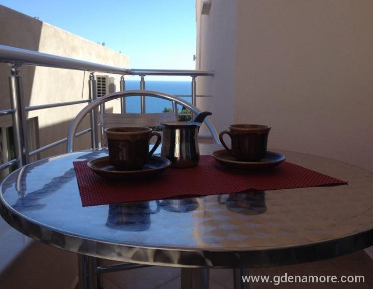 Apartman s bocnim pogledom na more