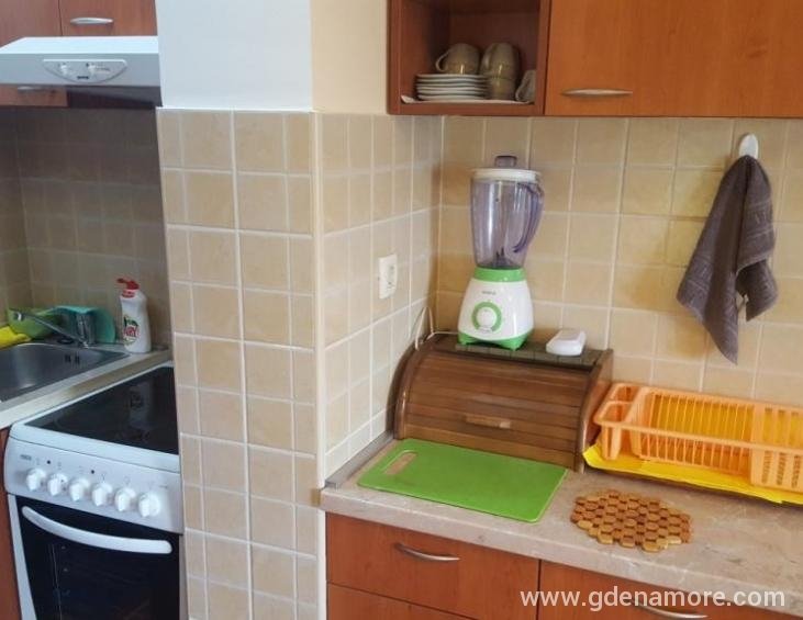 Kuhinja u cetvorokrevetnom