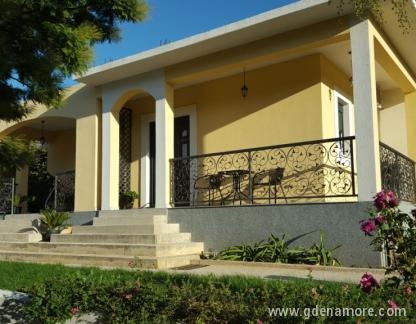 Gloria Apartment, privatni smeštaj u mestu Kumbor, Crna Gora - Gloria Apartments