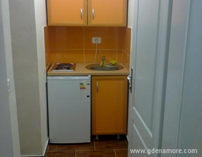 Apartmani Jovas, privatni smeštaj u mestu Šušanj, Crna Gora