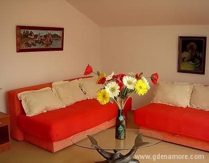 Apartmani Odalovic, частни квартири в града Bijela, Черна Гора