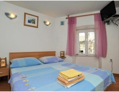 Apartman & sobe Žaknić, alloggi privati a Korčula, Croazia - soba 1 Citiy center