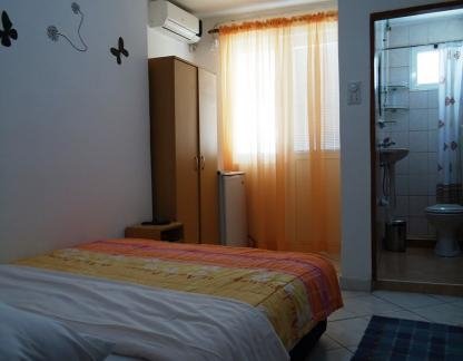 Restoran-pansion Galeb, Magán szállás a községben Dobre Vode, Montenegró