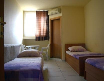 Pansion Despotović, Magán szállás a községben Šušanj, Montenegró