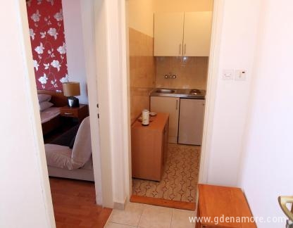 Pansion Arnaut - full board, private accommodation in city Herceg Novi, Montenegro