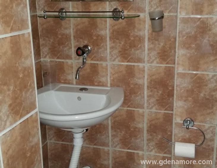 Apartman 12