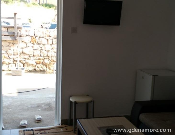 Apartman 12