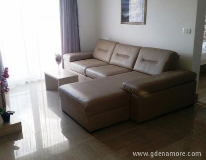  Accommodation Rafailovici-Aura Apartmani, privatni smeštaj u mestu Rafailovići, Crna Gora