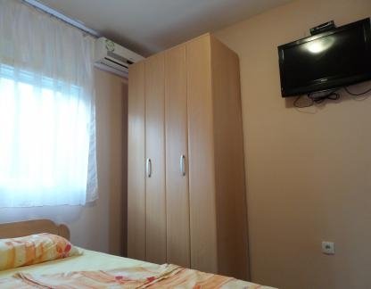 Milosavljevic Apartmani, logement privé à Dobre Vode, Monténégro