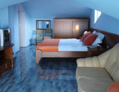 Tazex Apartments, частни квартири в града Herceg Novi, Черна Гора