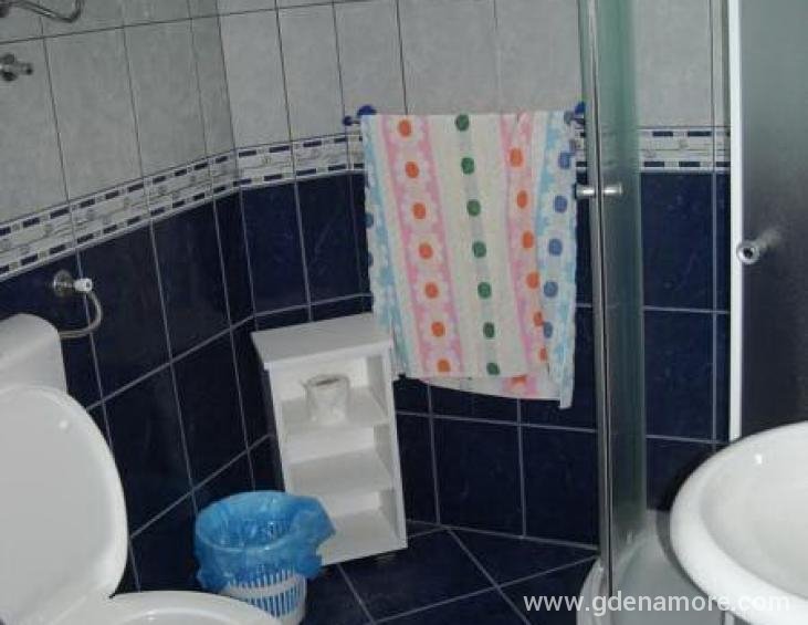 Toalet u sobi