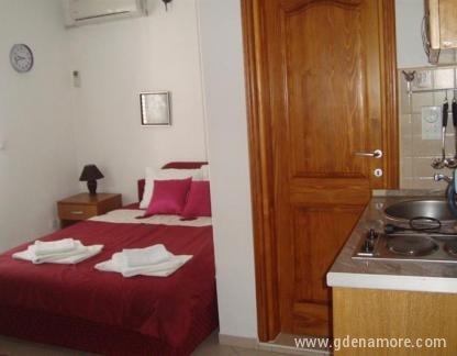 VILLA LAGUNA, частни квартири в града Dobre Vode, Черна Гора