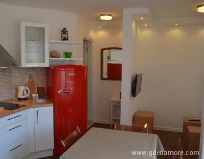 Casablanca Apartments, privatni smeštaj u mestu Budva, Crna Gora