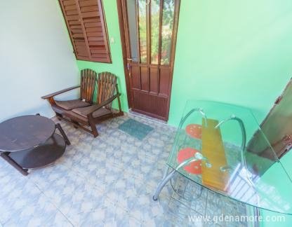 Apartmani LIlić, Magán szállás a községben Ulcinj, Montenegró