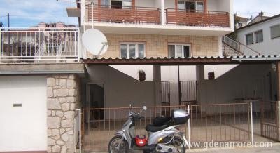 REA, Privatunterkunft im Ort Crikvenica, Kroatien