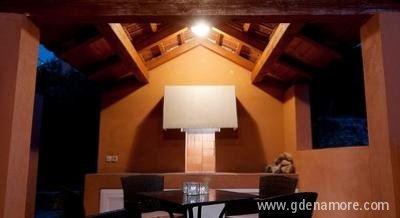 Apartman Maestral, Privatunterkunft im Ort Sutivan, Kroatien
