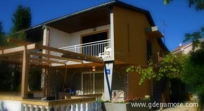 Apartmani Adrian, Privatunterkunft im Ort Krk, Kroatien