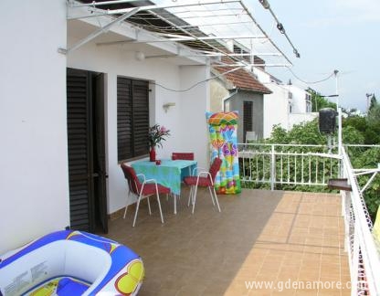 Vila Marija, alloggi privati a Kra&scaron;ići, Montenegro - izgled terase