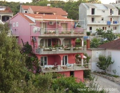Apartmani &amp;#34;Mia&amp;#34;, Privatunterkunft im Ort Korčula, Kroatien