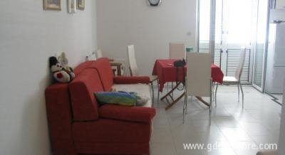 Apartman, alloggi privati a Pag, Croazia