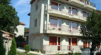 къща за гости Русеви, Privatunterkunft im Ort Obzor, Bulgarien