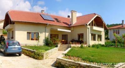 Villa Bor, Privatunterkunft im Ort St Constantine and Helena, Bulgarien