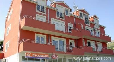Apartmani Galija, Privatunterkunft im Ort Podstrana, Kroatien
