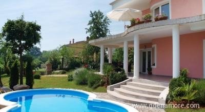VILLA AMELIE, Privatunterkunft im Ort Opatija, Kroatien