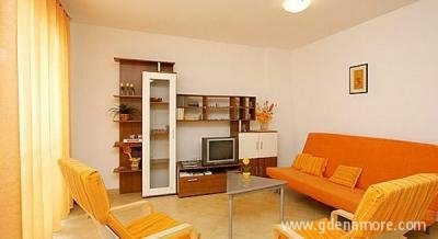 Apartment Suzy, Privatunterkunft im Ort Fažana, Kroatien