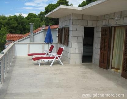 Apartmani TANJA, privatni smeštaj u mestu Brač Povlja, Hrvatska