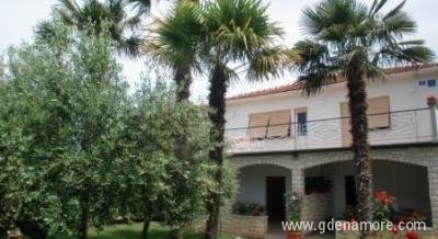 Apartman Milka, Privatunterkunft im Ort Umag, Kroatien