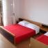 Apartmani Vodice, Частный сектор жилья Водице, Хорватия - Spavaca soba stana na 1 spratu