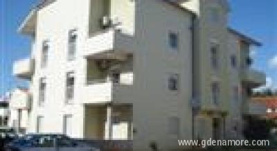 APARTMAN d.o.o., Privatunterkunft im Ort Medulin, Kroatien