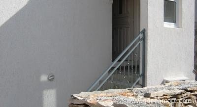 Apartmani Lidija, Privatunterkunft im Ort Vis, Kroatien