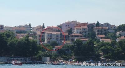 DIOCLES apartments, Privatunterkunft im Ort Okrug Gornji, Kroatien