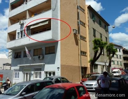 APARTMAN CARLOS SPLIT BAČVICE, alloggi privati a Split, Croazia