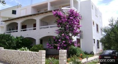 Apartmani Sandra, Privatunterkunft im Ort Hvar, Kroatien