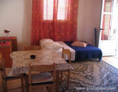 Apartmani Filipović, Privatunterkunft im Ort Makarska, Kroatien - apartman 1- 2+2