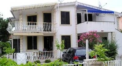 Kuća za odmor, private accommodation in city Zadar, Croatia