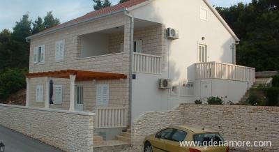 Vila Nela, Privatunterkunft im Ort Postira, Kroatien