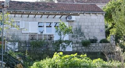 PLAZA, Privatunterkunft im Ort Korčula, Kroatien