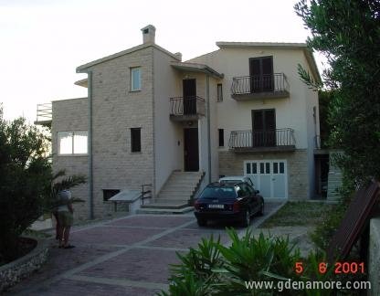 APARTMANI MILA MAKARSKA, Privatunterkunft im Ort Makarska, Kroatien - ISPRED KUĆE